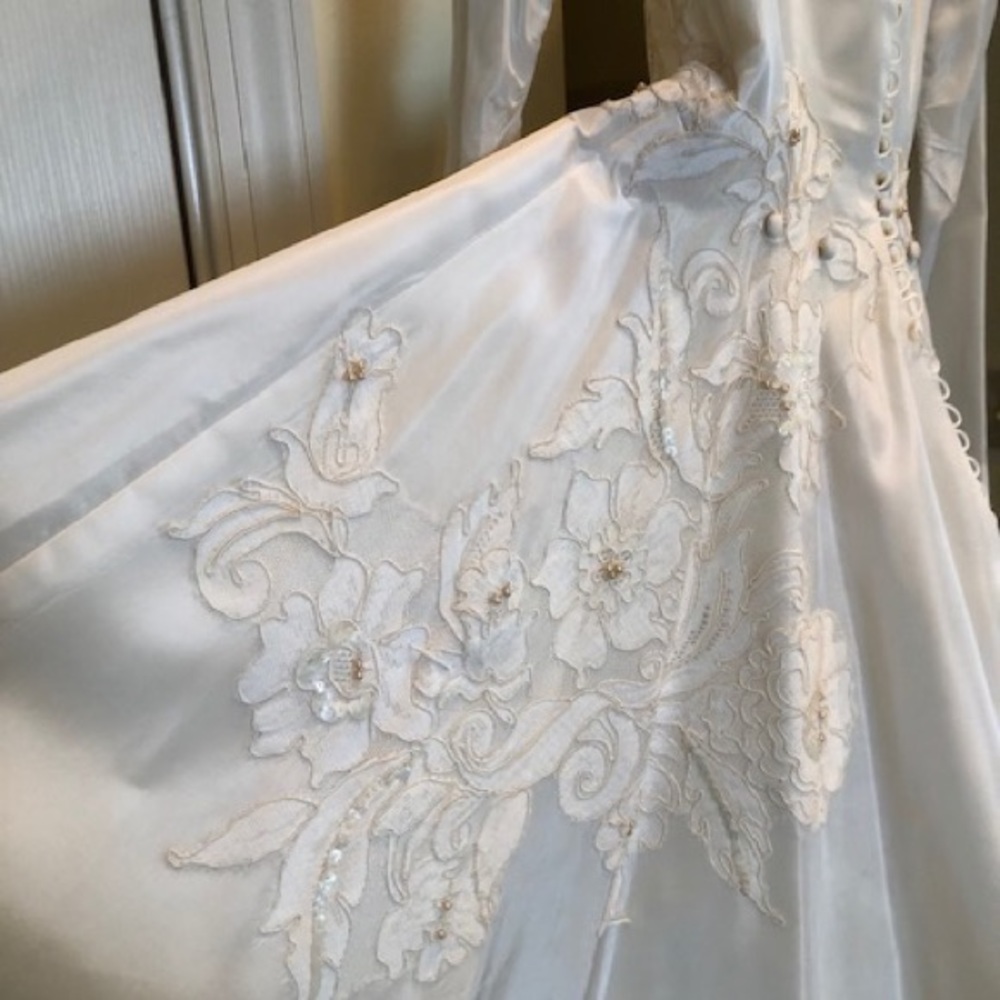 Vintage 1955 Priscilla of Boston wedding dress - Picture 8 of 9